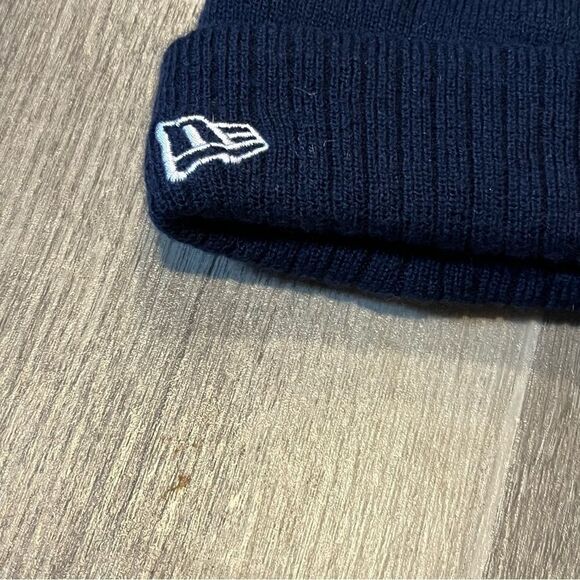 New Era NFL New England Patriots Beanie - Picture 6 of 9